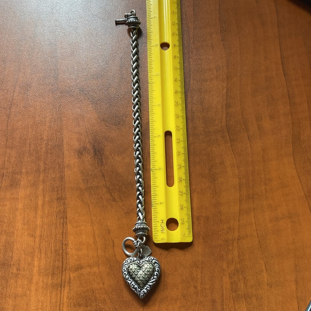 Jim Shore two tone heart dangle toggle closure bracelet silver gold plated - Picture 5 of 7